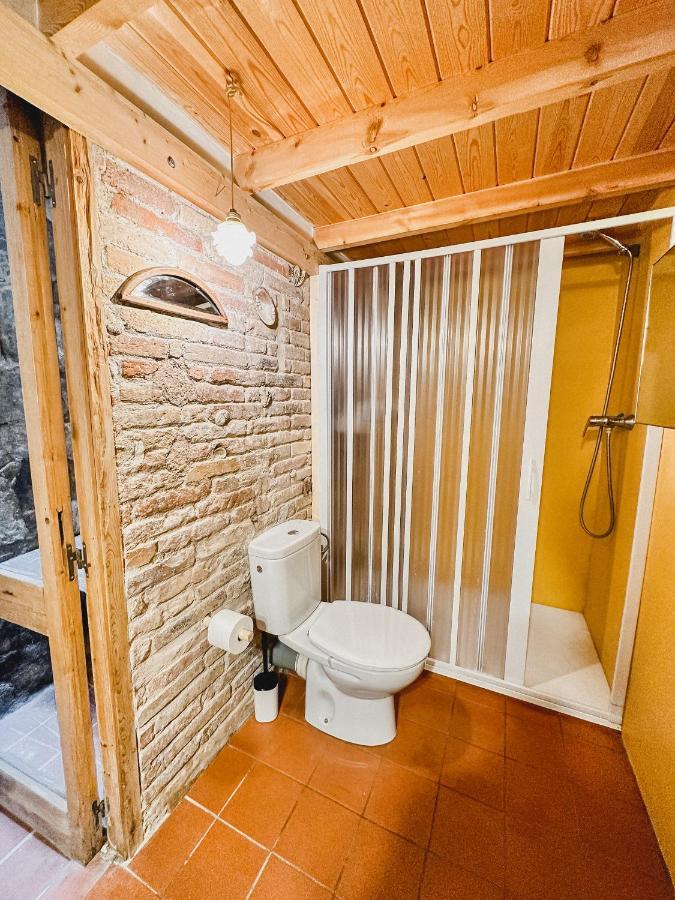 Habitacion Privada, Casa Compartida Con Pareja Private Room, Shared House With A Couple Barcelona Ngoại thất bức ảnh