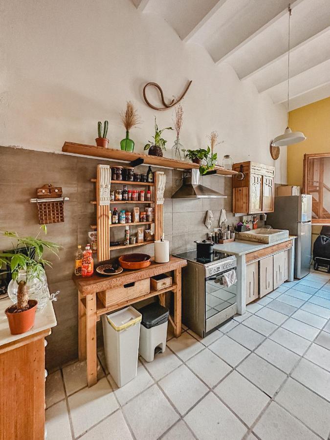 Habitacion Privada, Casa Compartida Con Pareja Private Room, Shared House With A Couple Barcelona Ngoại thất bức ảnh
